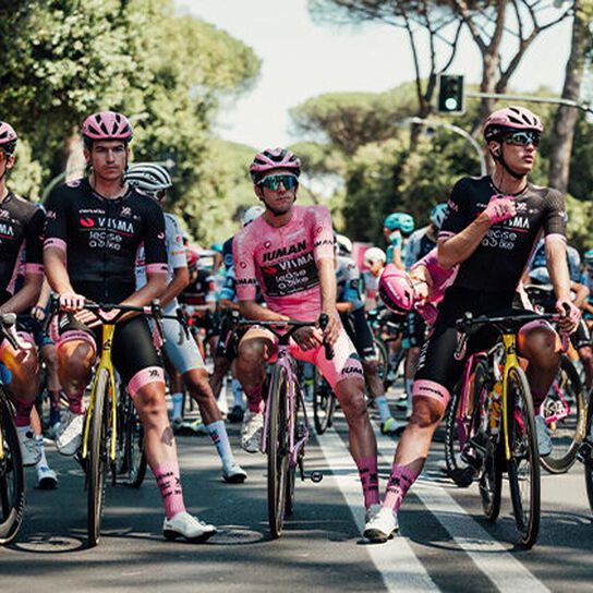 Veni, Vidi, Vici: Simon Yates gana el Giro de Italia